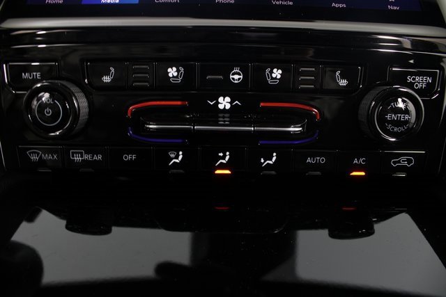 New 2025 Jeep Grand Cherokee Limited image 8