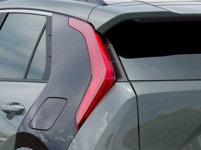New 2026 Kia Niro SX Touring FWD image 12