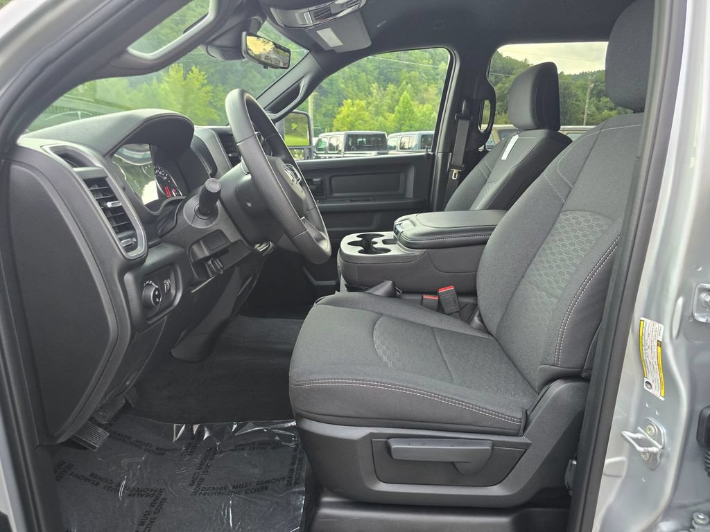 New 2027 RAM 2500 Tradesman AWD/4WD image 4