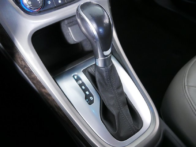 Used 2015 Buick Verano FWD image 26