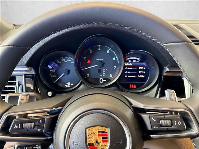 Used 2026 Porsche Macan AWD/4WD image 14
