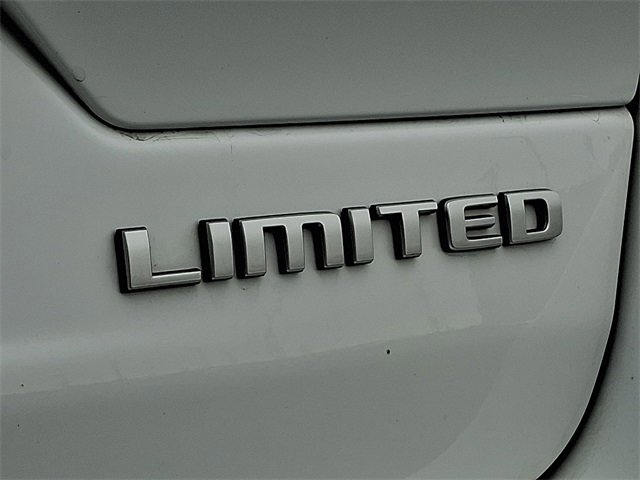 Used 2025 Jeep Grand Cherokee Limited image 33