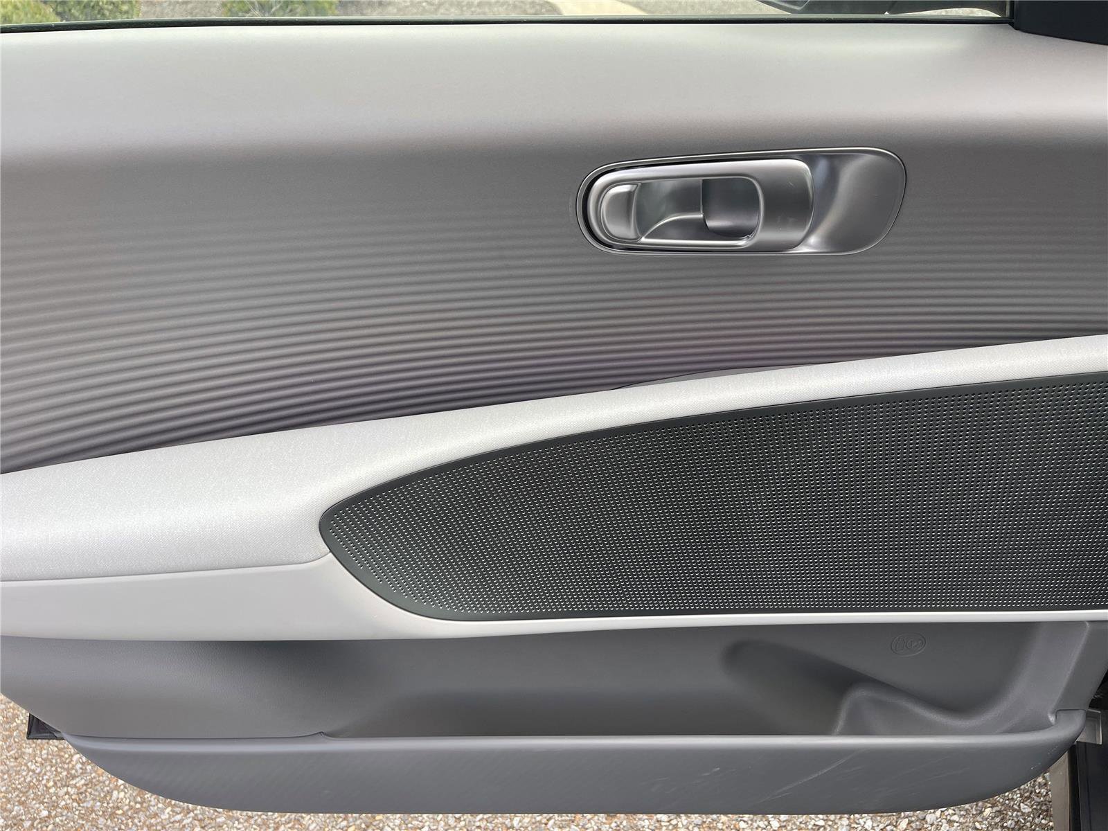 New 2025 Hyundai Ioniq 6 SEL AWD/4WD image 9