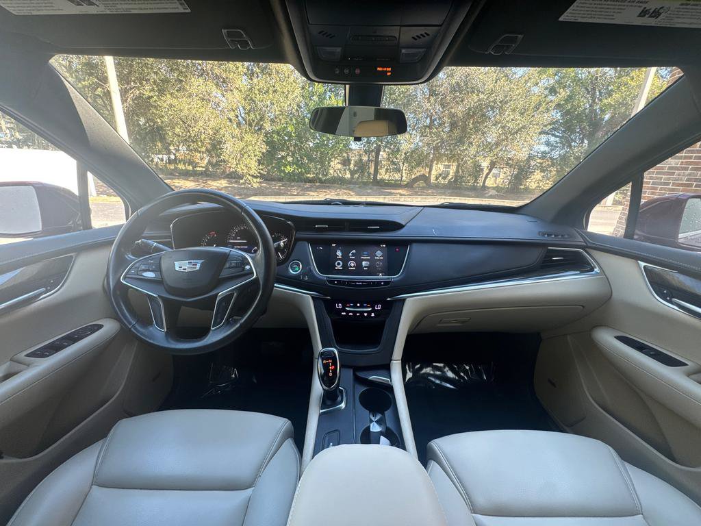 Used 2017 Cadillac XT5 FWD image 13