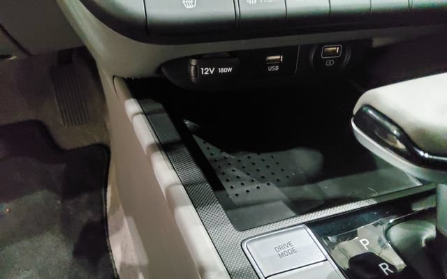 Used 2023 Hyundai Elantra SEL w/ Convenience Package FWD image 35