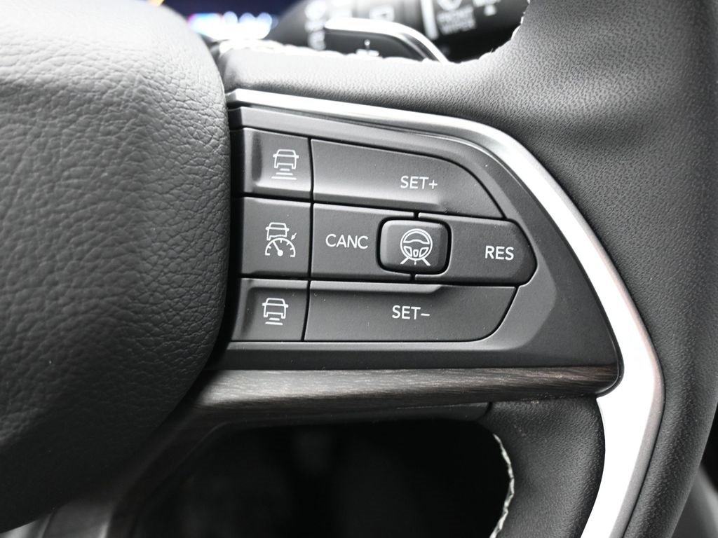 New 2026 Jeep Grand Cherokee Limited image 22