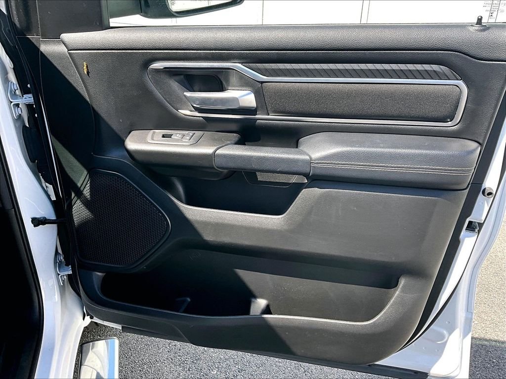 Used 2025 RAM 1500 Big Horn AWD/4WD image 12