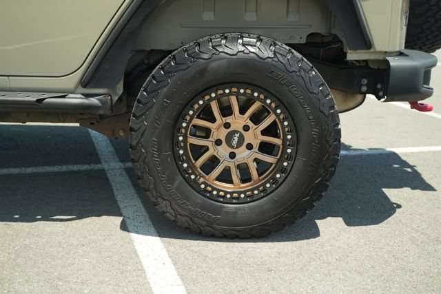 Used 2017 Jeep Wrangler Unlimited Rubicon AWD/4WD image 49