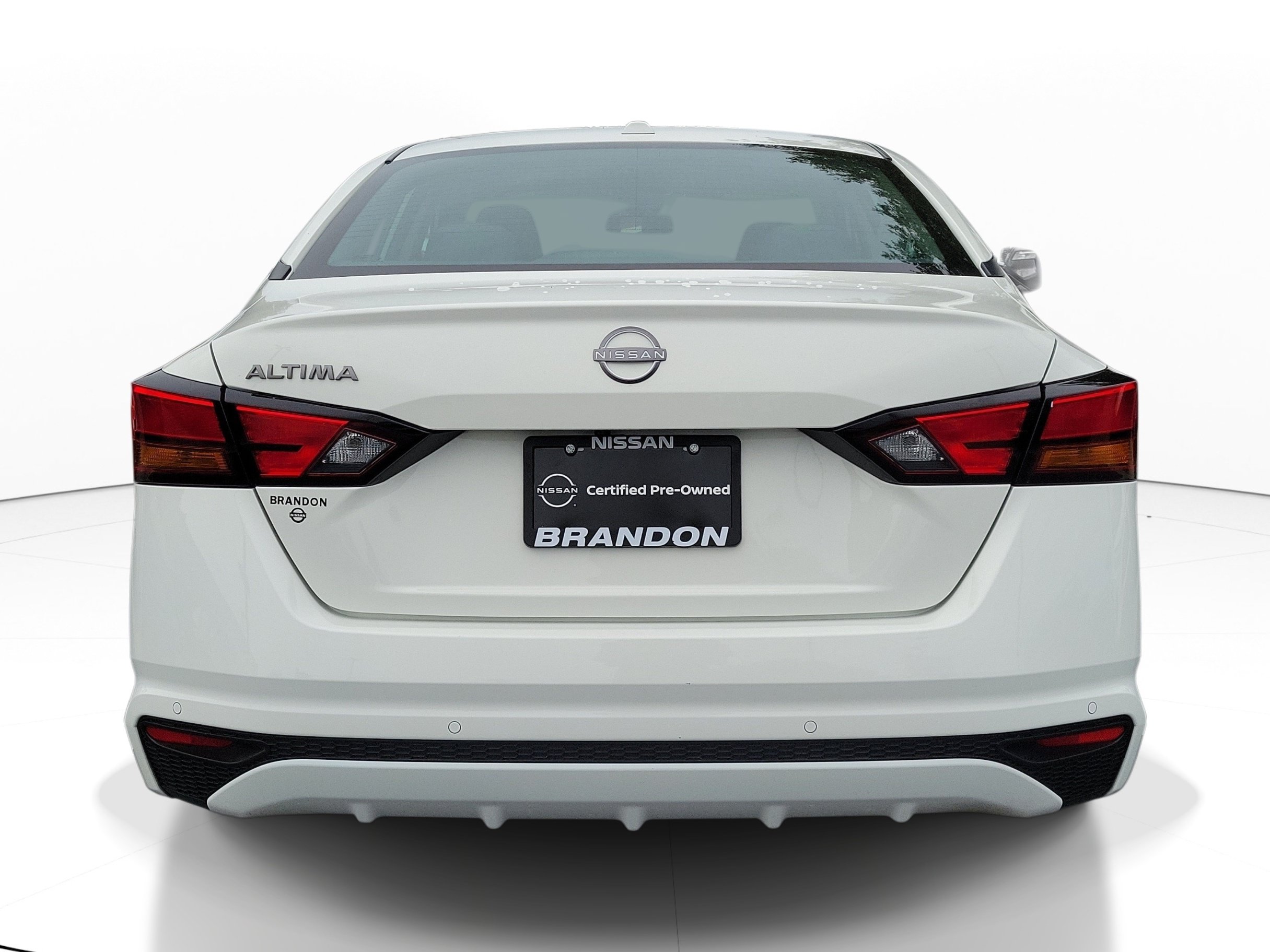 Certified 2025 Nissan Altima 2.5 S FWD image 6
