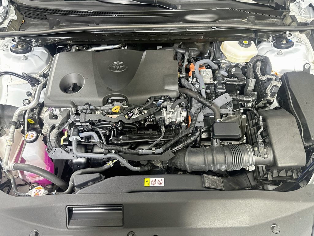 Used 2026 Toyota Camry SE FWD image 9