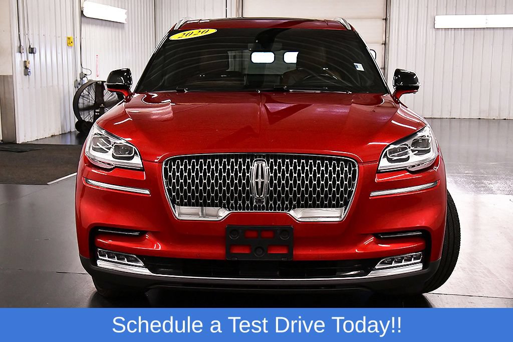 Used 2020 Lincoln Aviator Reserve w/ Equipment Group 202A AWD/4WD image 2