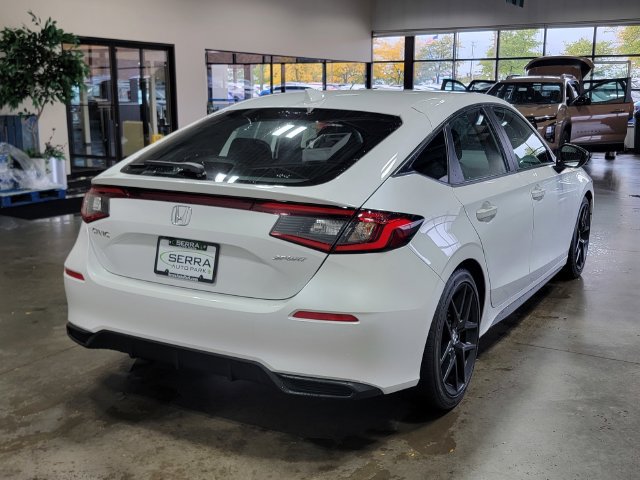 Used 2024 Honda Civic Sport image 5