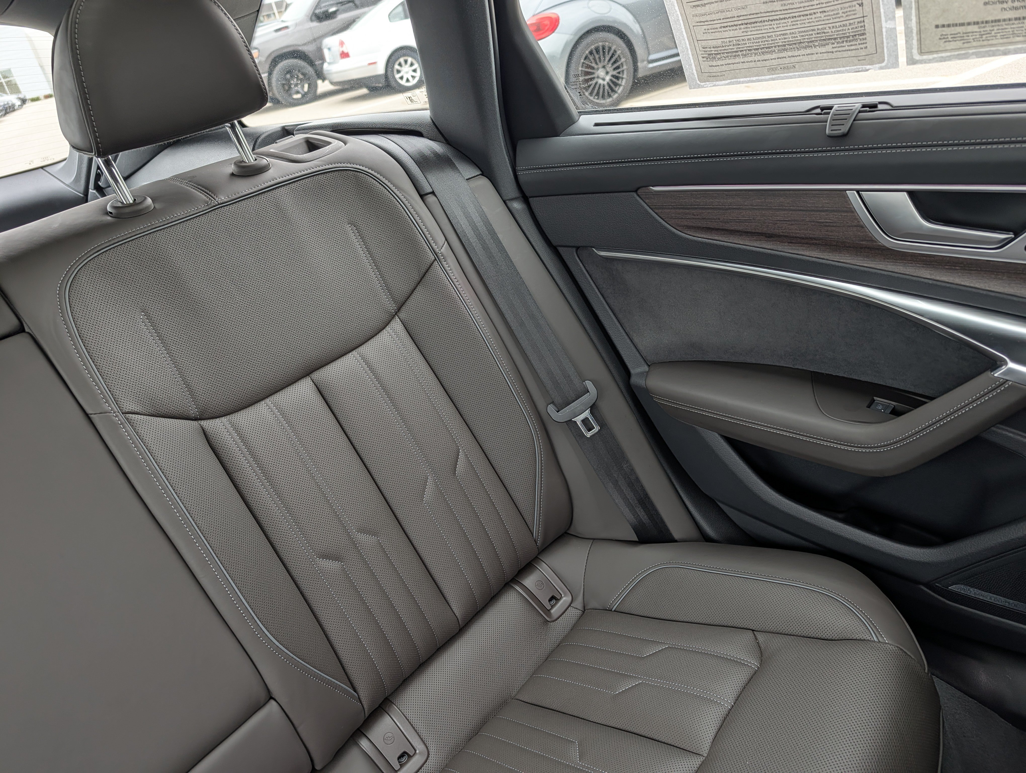 Used 2024 Audi A6 3.0T allroad Prestige AWD/4WD image 17