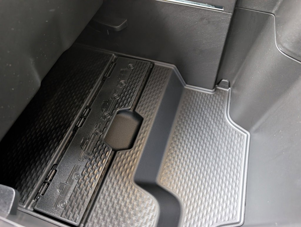 New 2026 RAM 1500 4x4 Crew Cab image 31