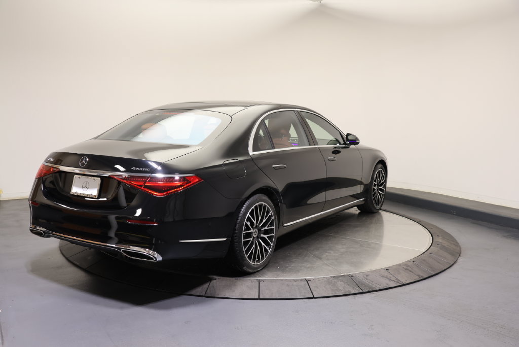 Certified 2023 Mercedes-Benz S 580 4MATIC Sedan image 7