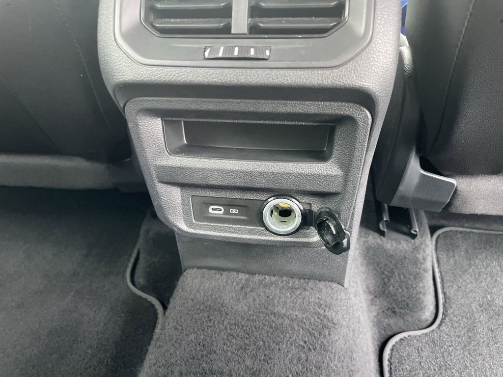 Certified 2023 Volkswagen Tiguan SE image 23
