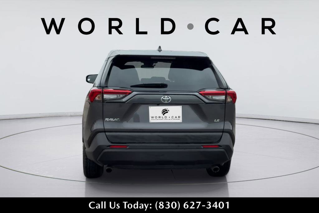 Used 2023 Toyota RAV4 LE image 7