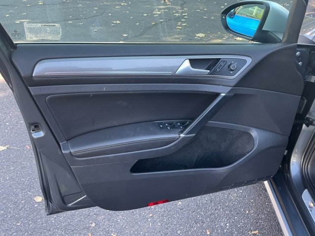 Used 2019 Volkswagen Golf Alltrack image 15