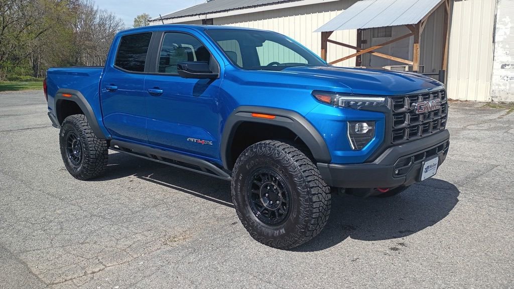 Used 2024 GMC Canyon AT4X w/ AT4X AEV Edition AWD/4WD image 1