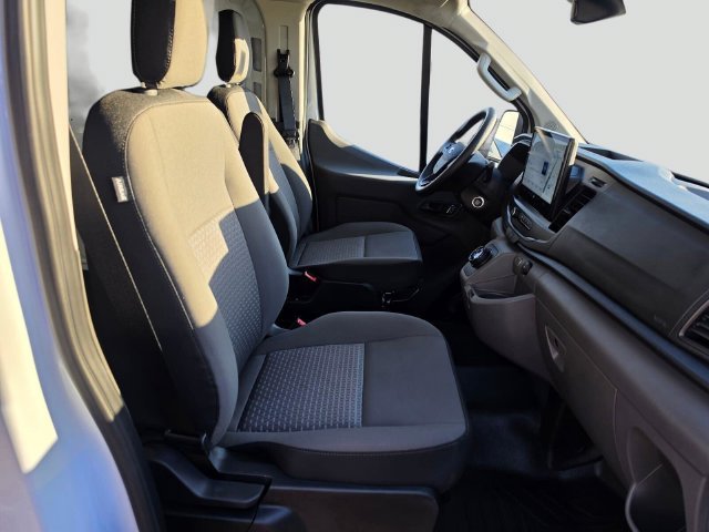 Used 2024 Ford E-Transit Low Roof RWD image 11