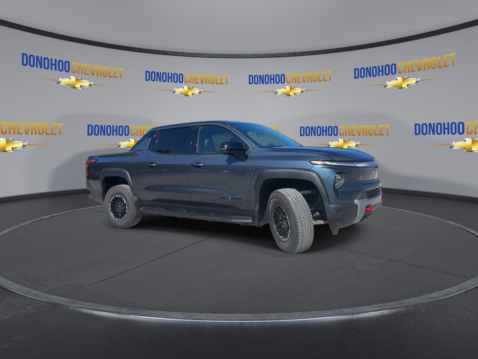 New 2026 Chevrolet Silverado EV Trail Boss w/ Premium Package image 5