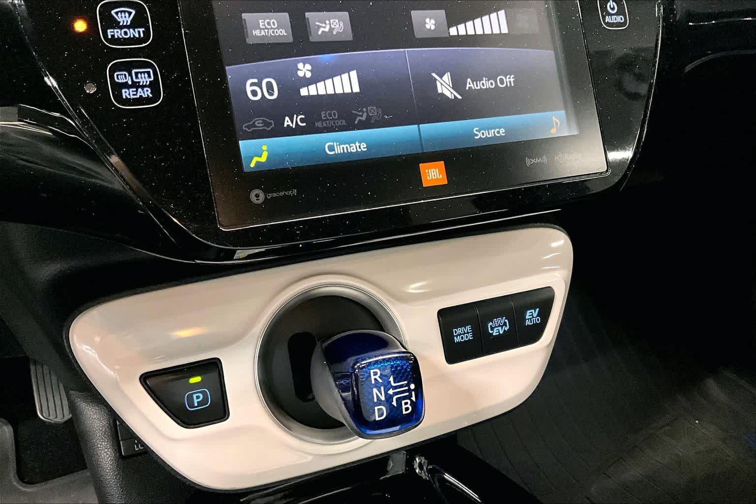 Used 2018 Toyota Prius Prime Advanced FWD image 35