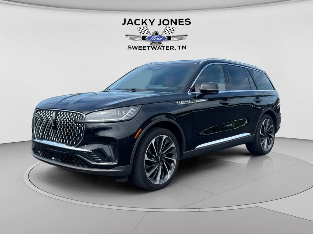 Used 2025 Lincoln Aviator Reserve w/ Equipment Group 201A AWD/4WD image 1