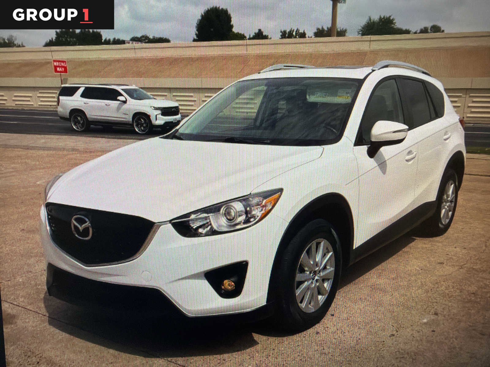 Used 2015 MAZDA CX-5 Touring w/ Bose/Moonroof Package FWD image 1
