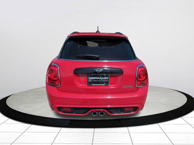 Used 2019 MINI Cooper S w/ Signature Upholstery Package image 4