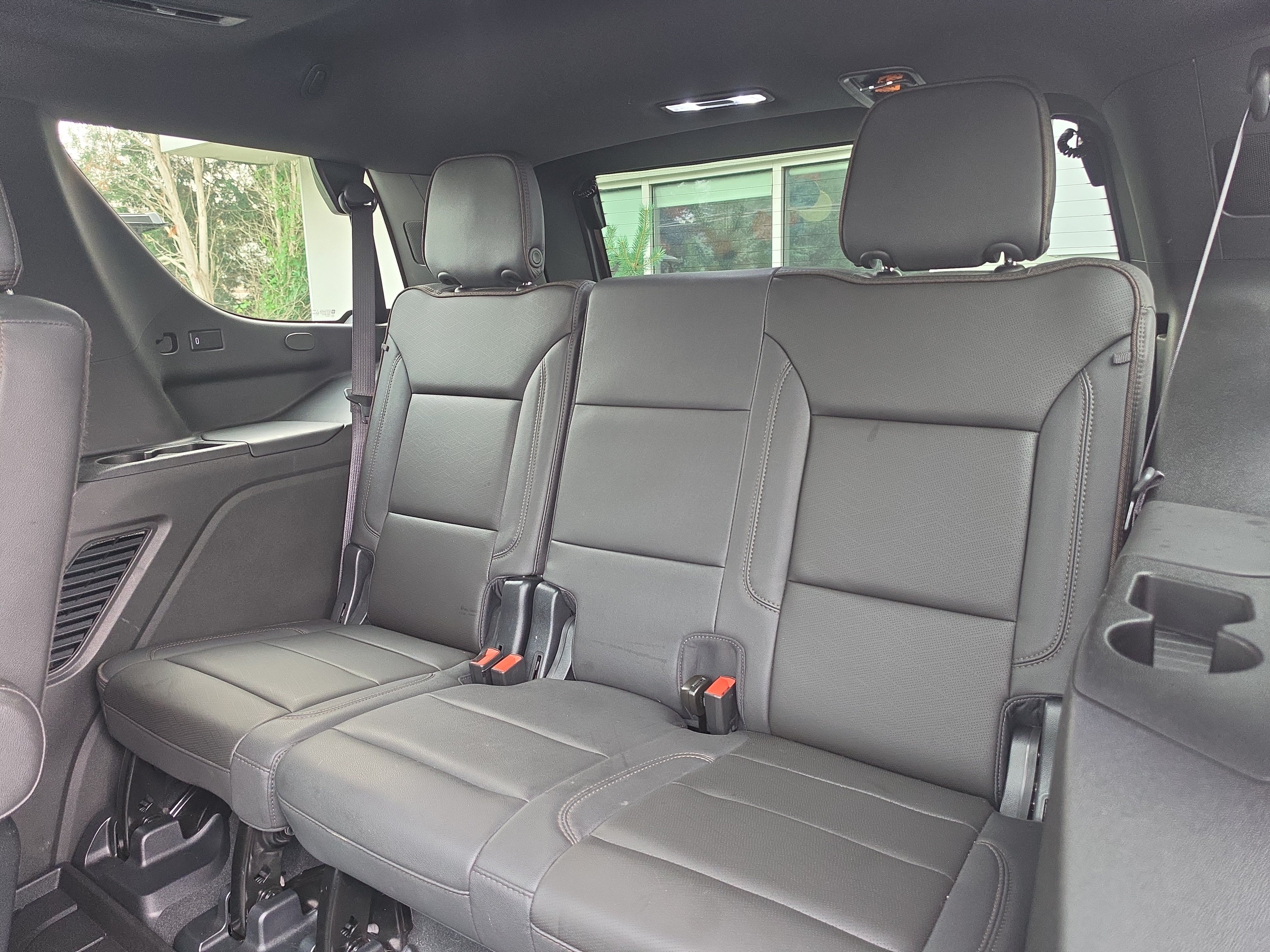 Used 2023 Chevrolet Tahoe High Country AWD/4WD image 15