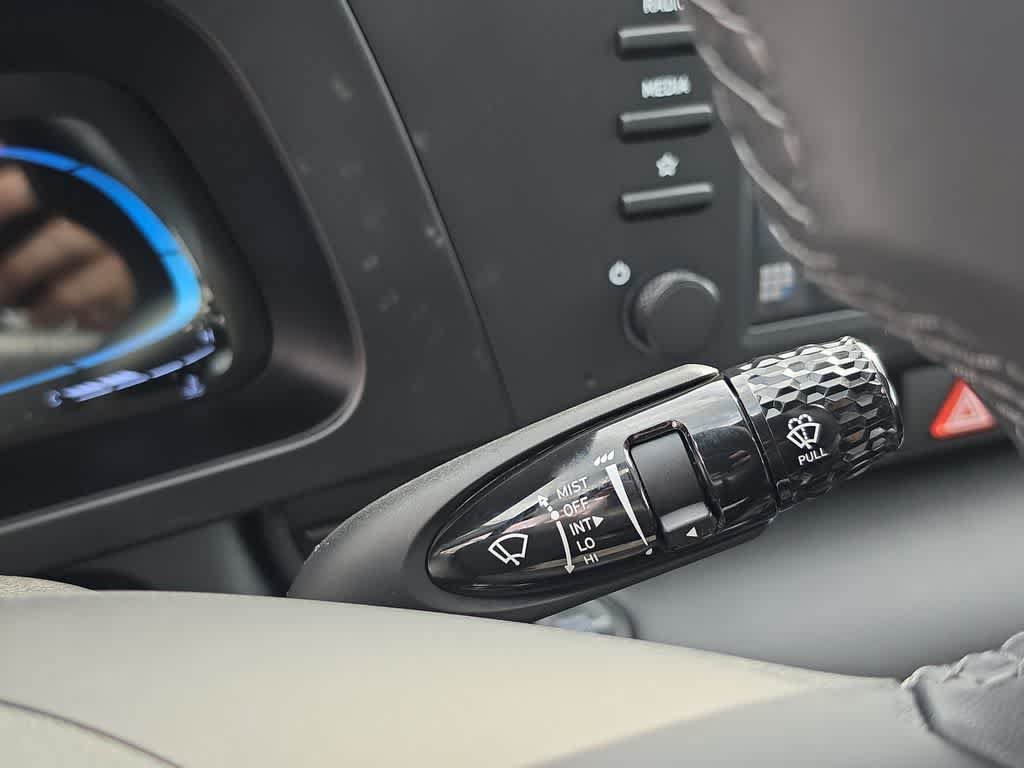 New 2026 Hyundai Elantra SEL Sport FWD image 27