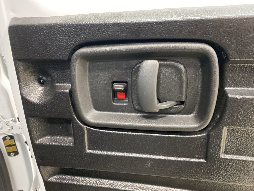Used 2024 GMC Savana 2500 w/ Driver Convenience Package image 19