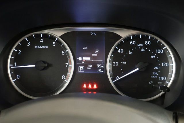 New 2025 Nissan Kicks Play S image 11