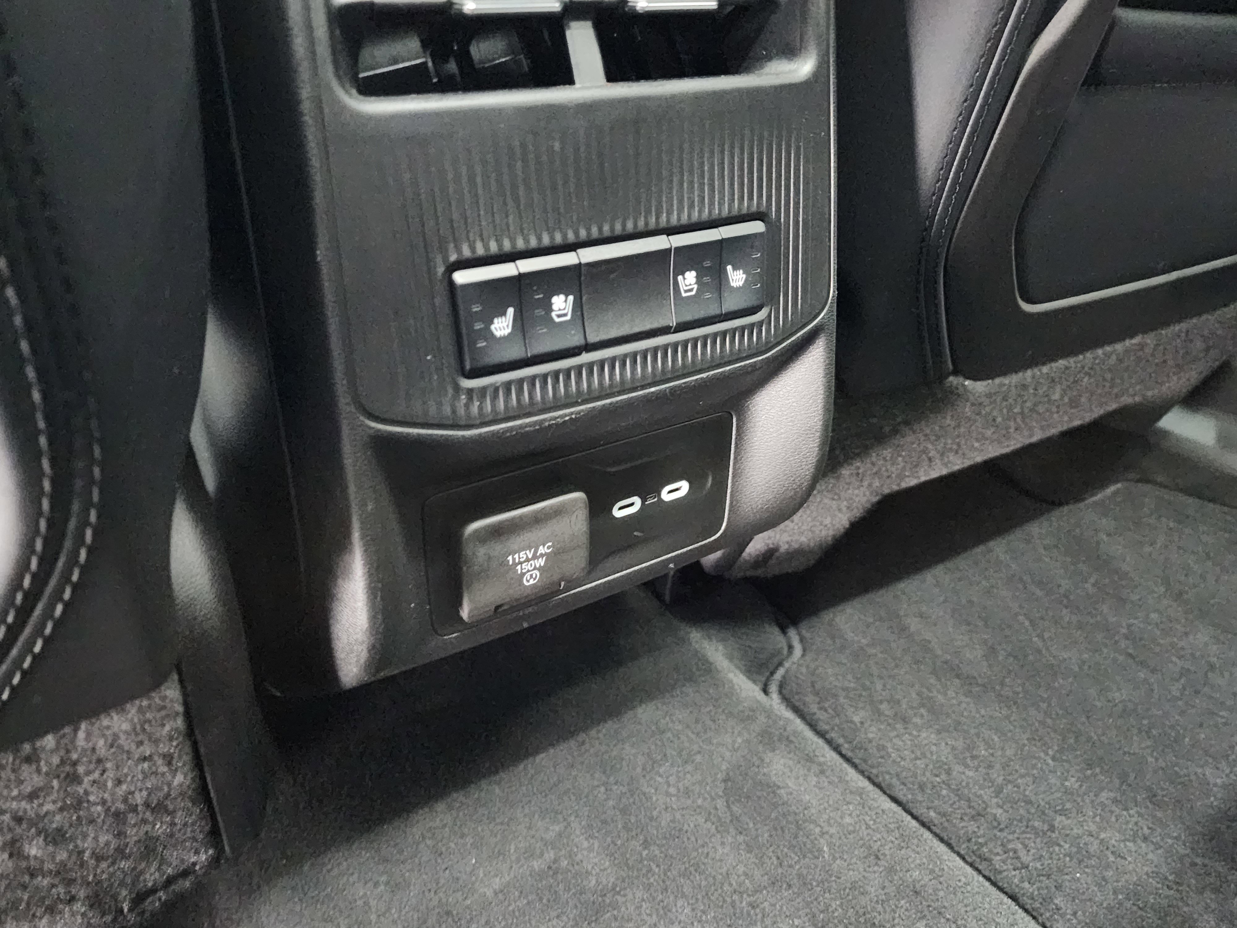 Used 2024 Jeep Wagoneer Launch Edition image 40