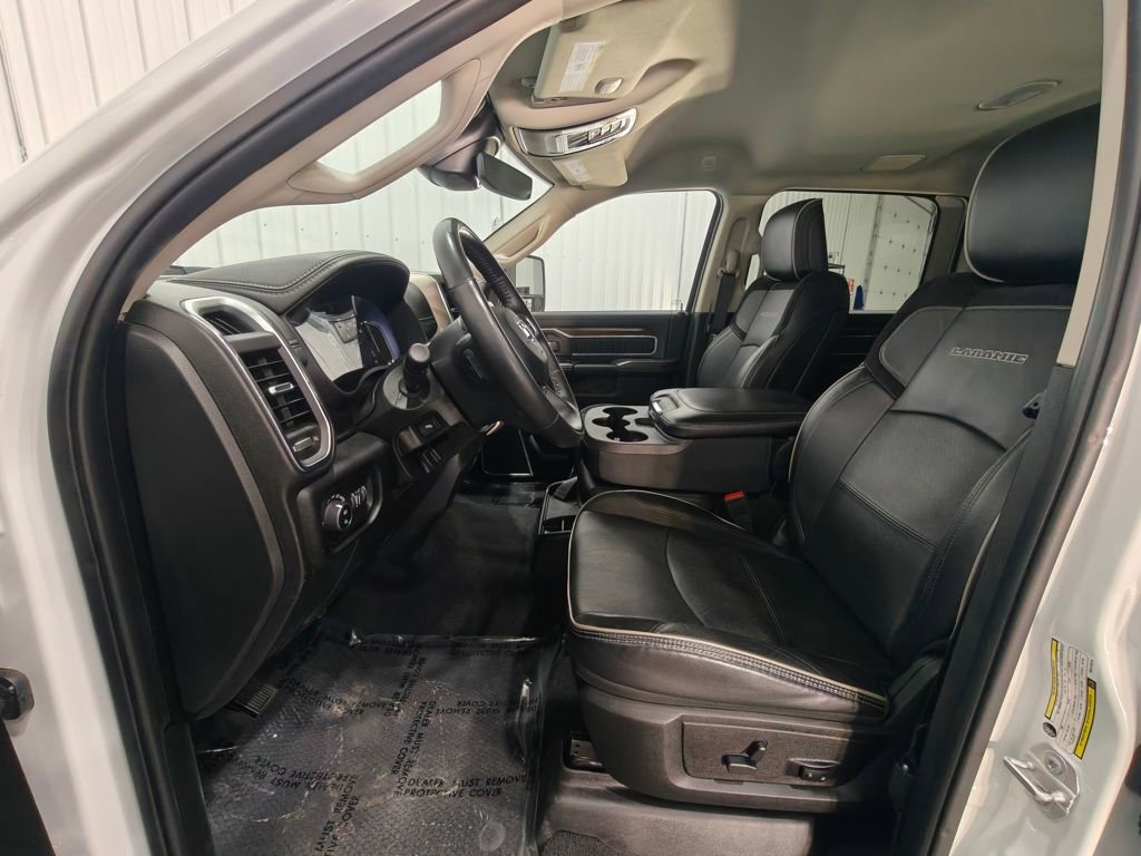 Used 2024 RAM 2500 Laramie w/ Safety Group image 32