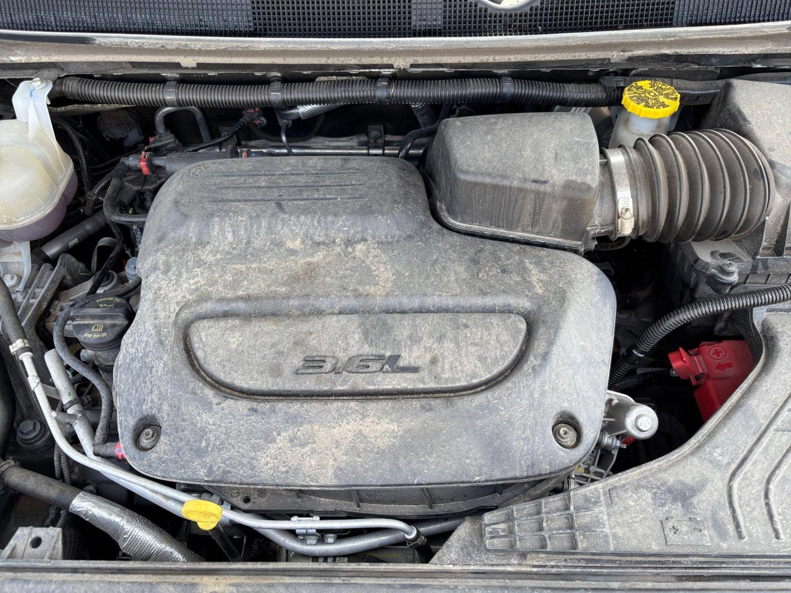Used 2024 Chrysler Voyager LX FWD image 31