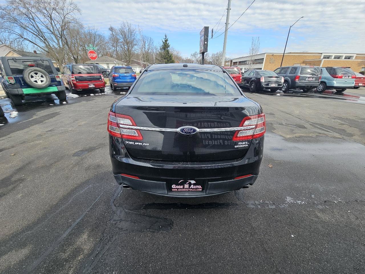 Used 2014 Ford Taurus SEL w/ Equipment Group 201A image 9