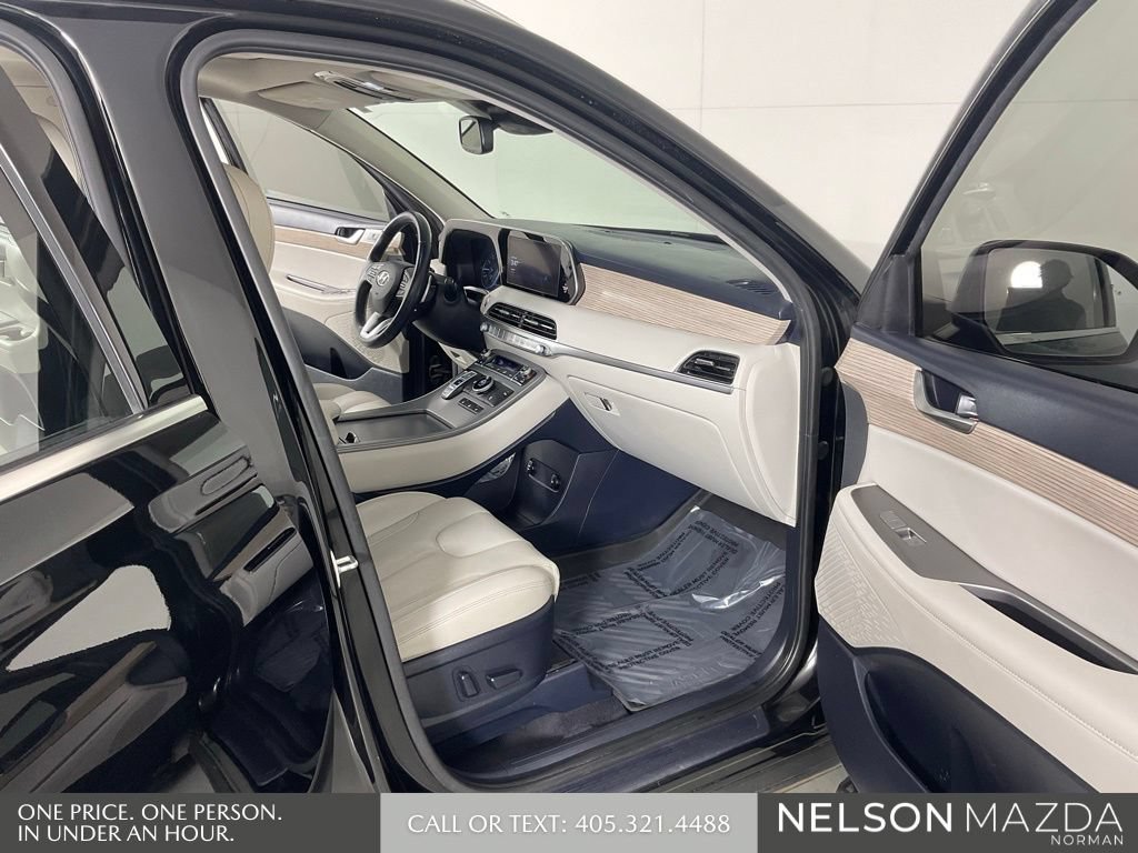 Used 2022 Hyundai Palisade SEL w/ Premium Package FWD image 15