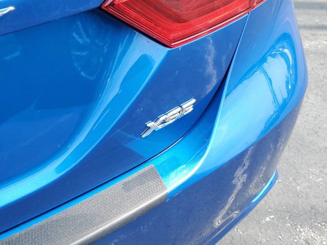 Used 2019 Toyota Camry XSE w/ Navigation Package FWD image 7