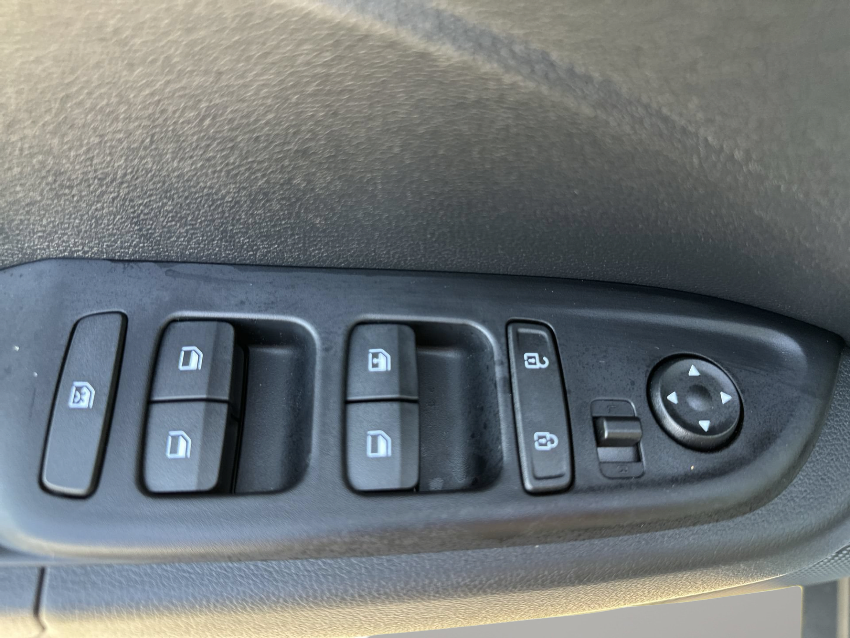 New 2026 Hyundai Venue SE FWD image 15