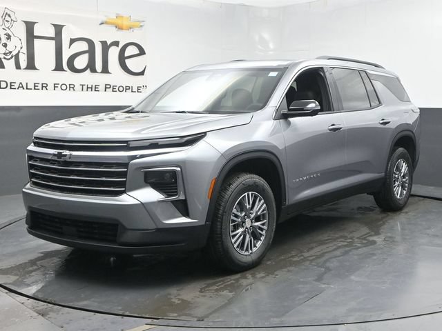 New 2026 Chevrolet Traverse LT w/ Driver Confidence Package FWD image 13