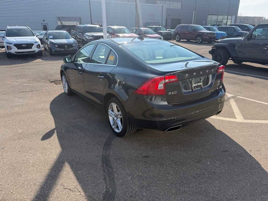 Used 2014 Volvo S60 T5 w/ Climate Package image 3