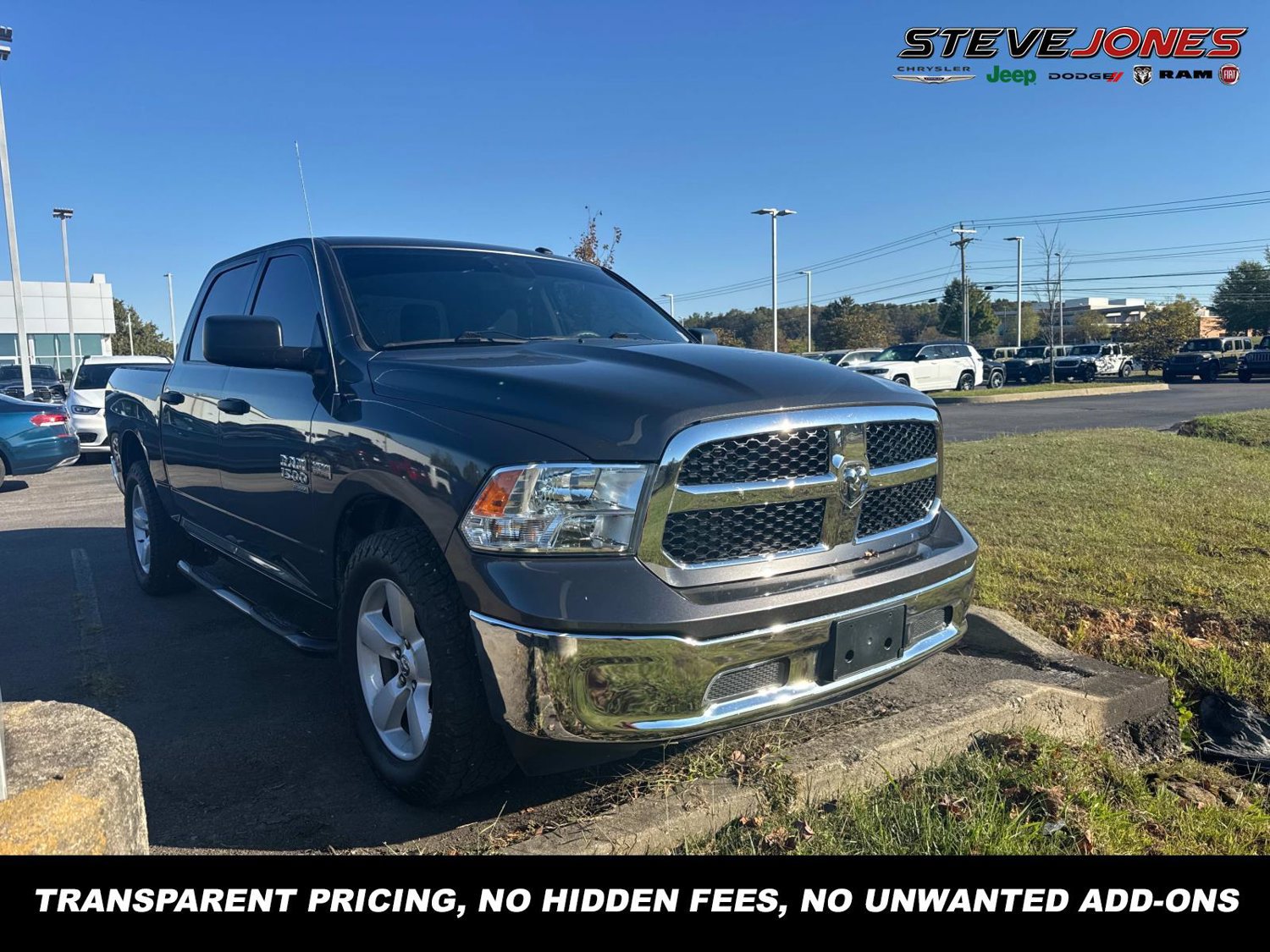 Used 2023 RAM 1500 Classic SLT AWD/4WD image 1