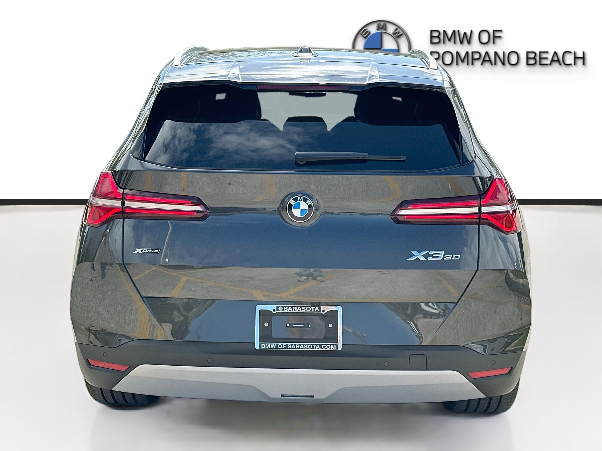 Used 2025 BMW X3 xDrive30i w/ M Sport Package AWD/4WD image 6