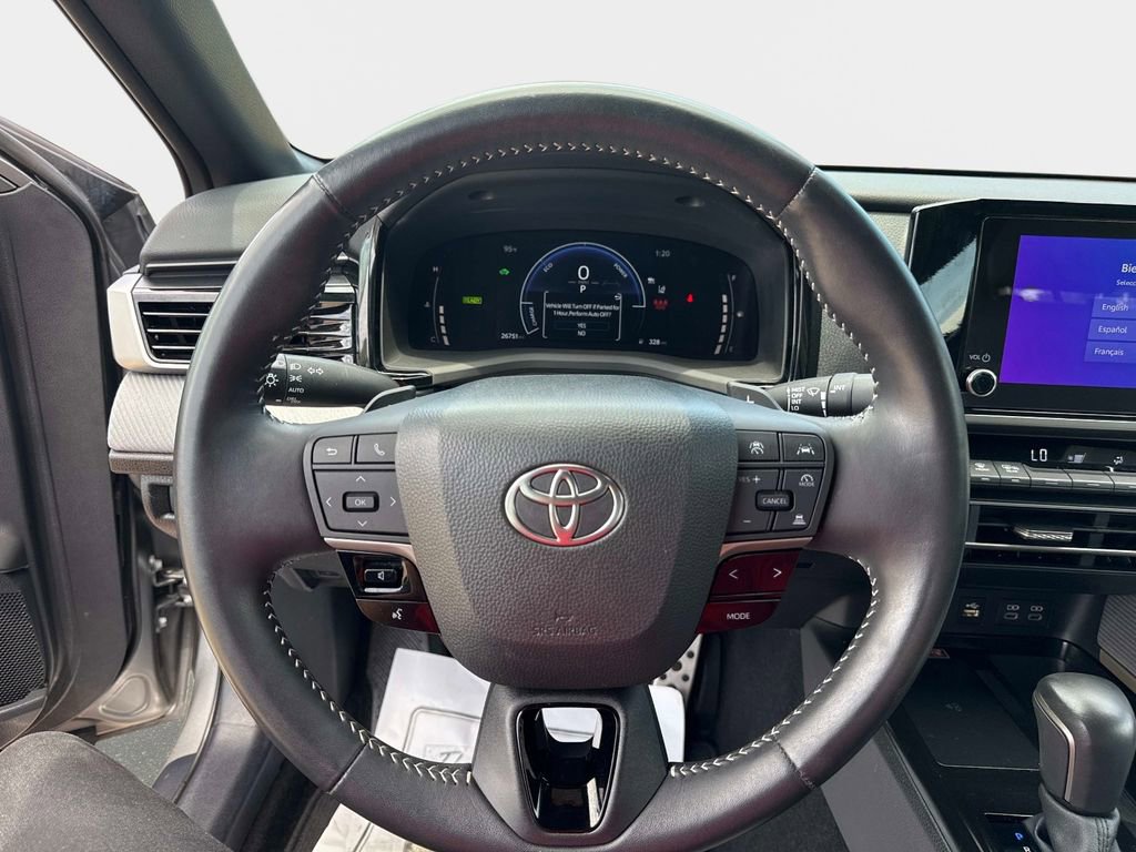 Used 2025 Toyota Camry SE FWD image 24