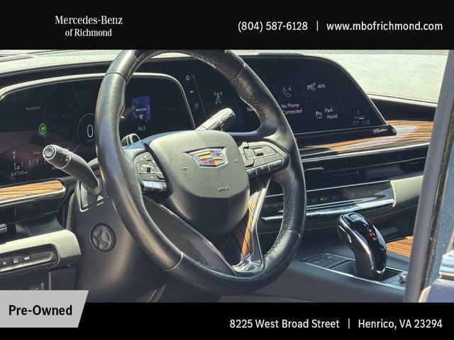 Used 2024 Cadillac Escalade ESV Premium Luxury AWD/4WD image 13