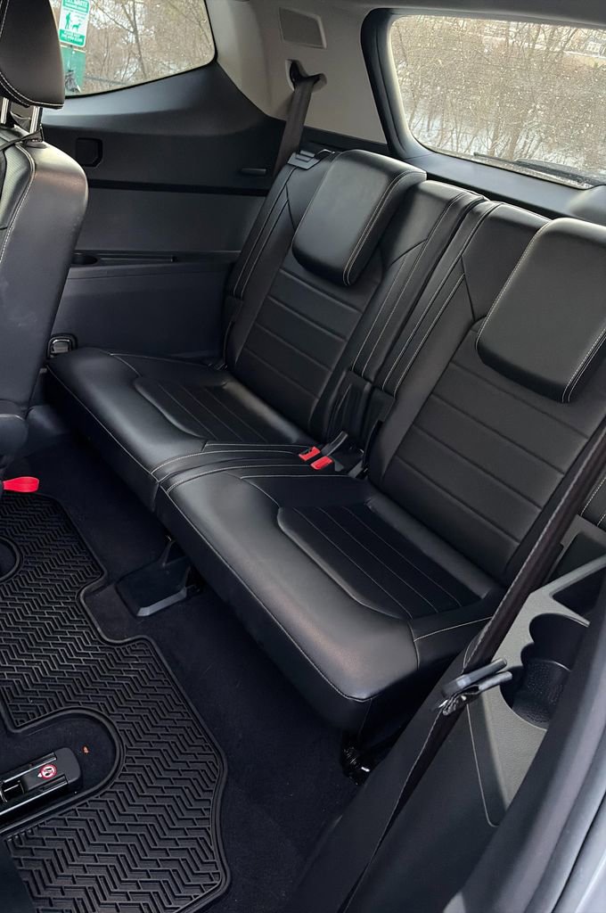 Used 2021 Volkswagen Atlas SEL Premium image 5