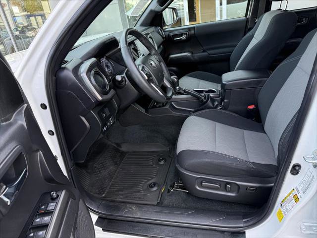 Certified 2023 Toyota Tacoma TRD Off-Road AWD/4WD image 10