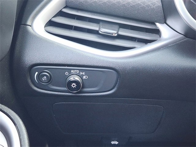 Used 2023 Chevrolet Malibu LT FWD image 23