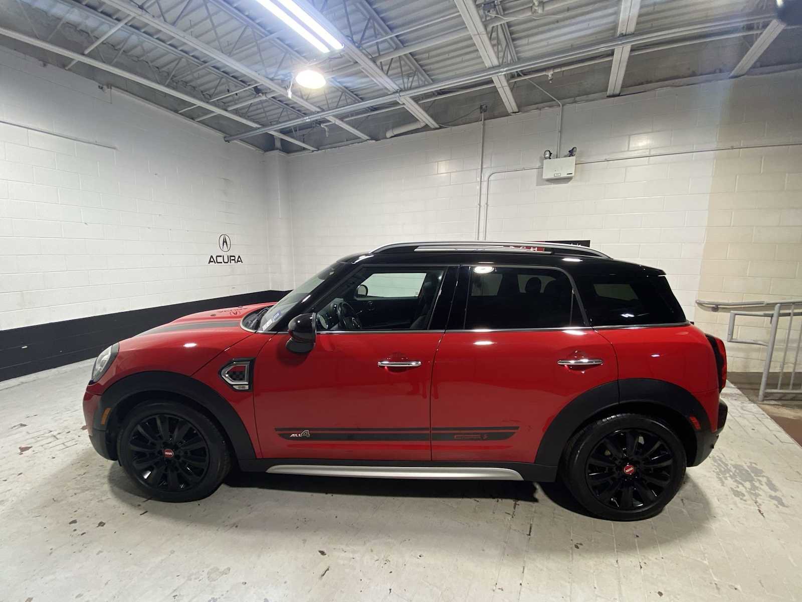 Used 2019 MINI Cooper Countryman S w/ Convenience Package AWD/4WD image 3